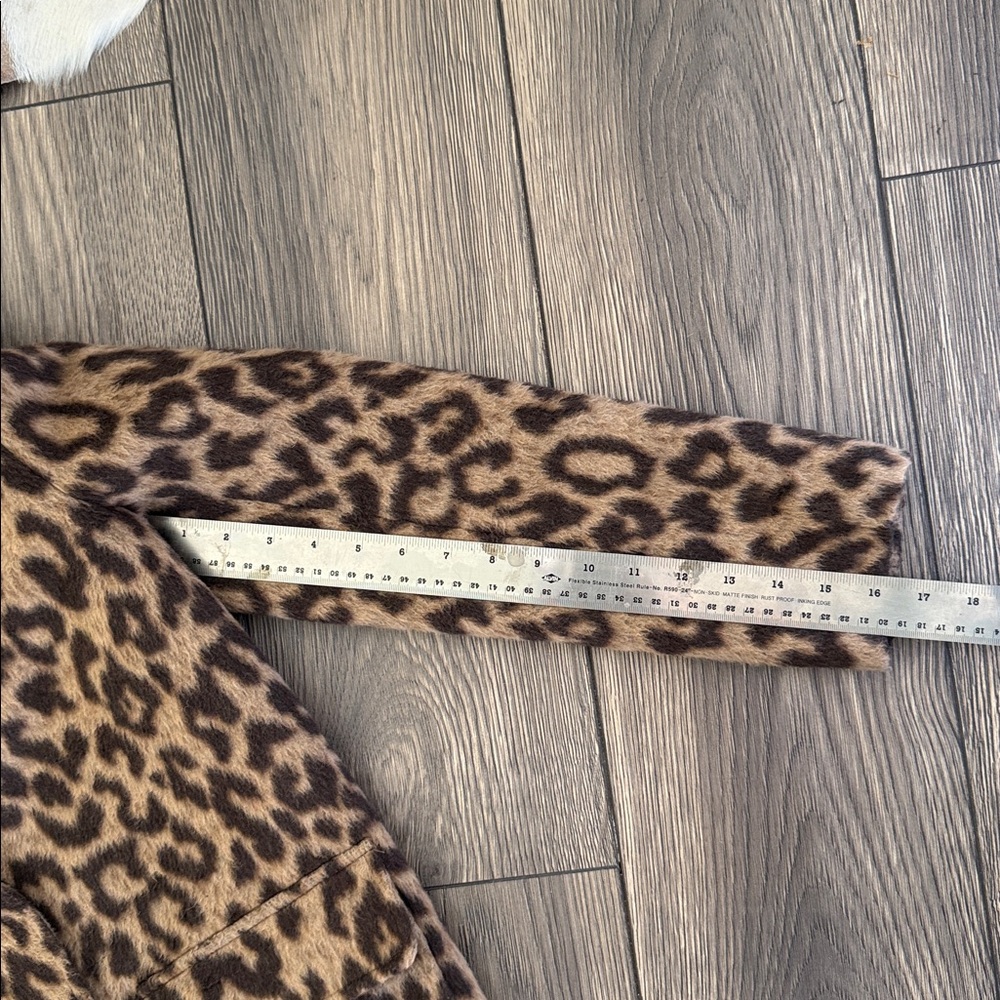 Leopard Print Long Coat structured shoulders Vtg - image 11